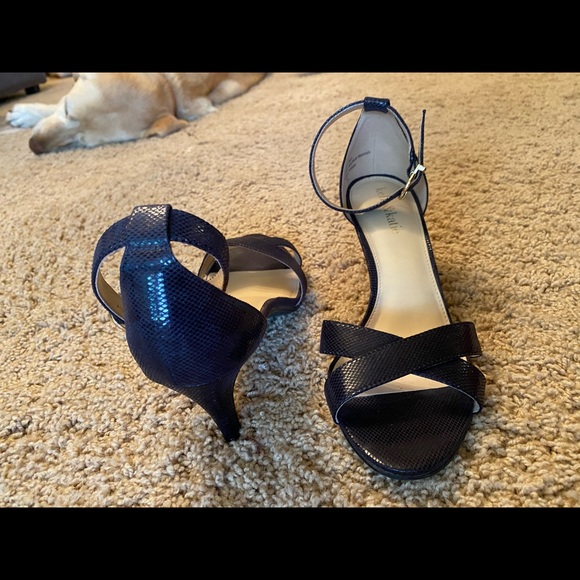 Kelly & Katie size 7.5 heels - Picture 5 of 8